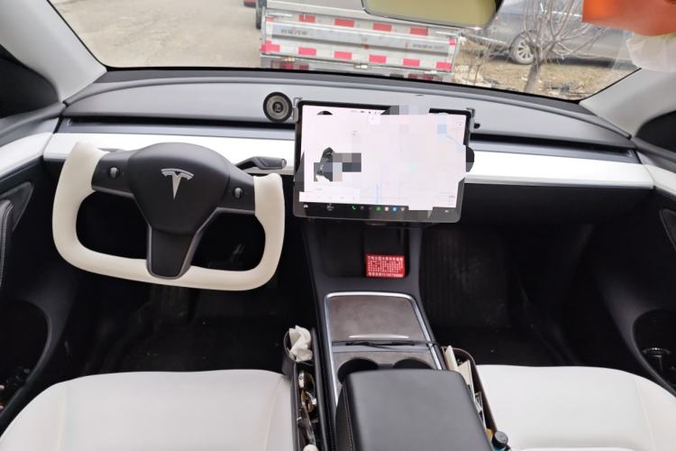 Used Tesla Model Y 2021 Long-Range All-Wheel-Drive Version 3D7