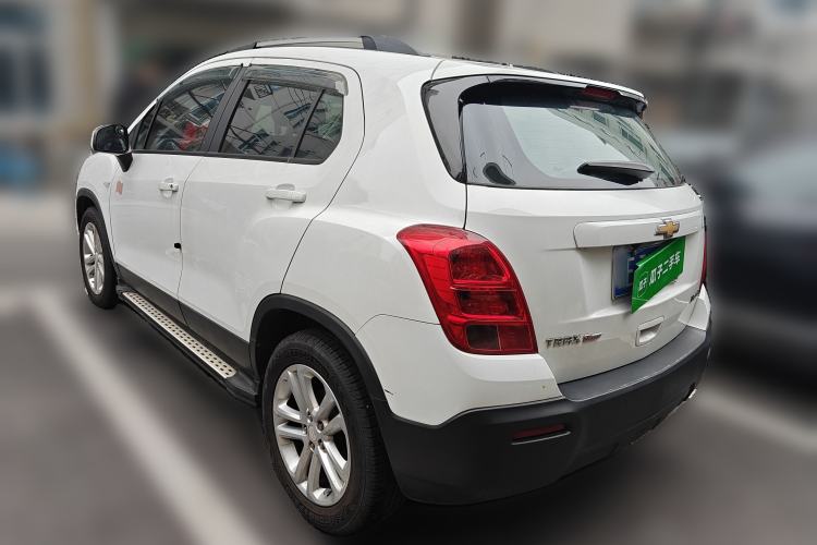 Used Chevrolet Trax 2016 1.4T Manual Two-Wheel Drive Comfort Version with Sunroof