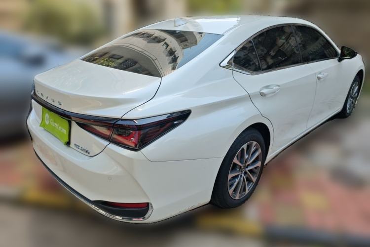 Used Lexus ES 2025 200 Premium Edition