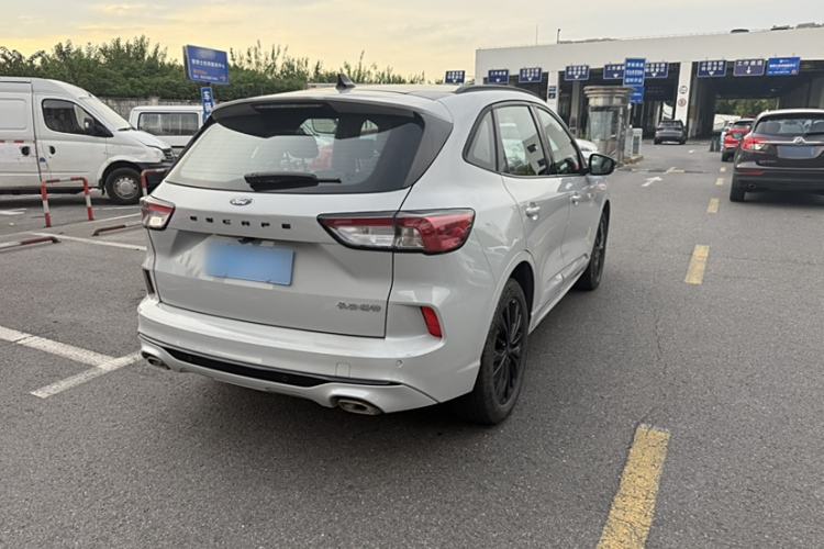 Used Ford Escape 2024 EcoBoost 245 Four-Wheel Drive ST-Line Pro Trim