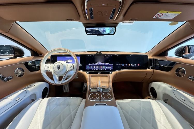 Used Hima S800 2025 Model, Range-Extended Starlight Executive Edition, 4 Seats
