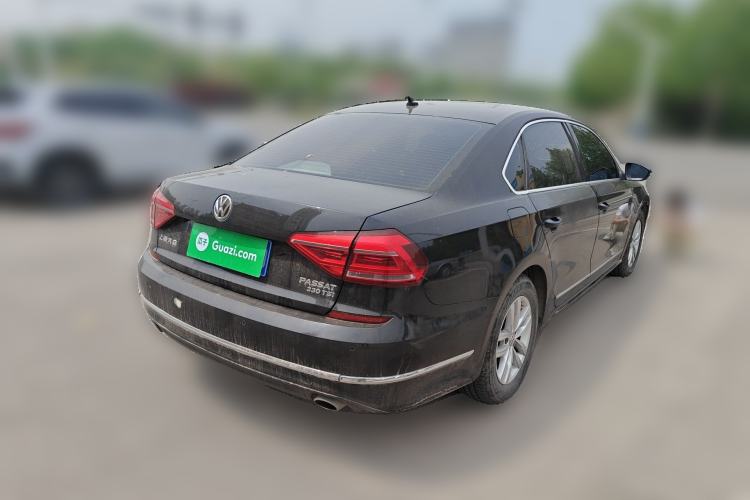 Used Volkswagen Passat 2016 330TSI DSG Luxury Edition Rear Right 45 Deg