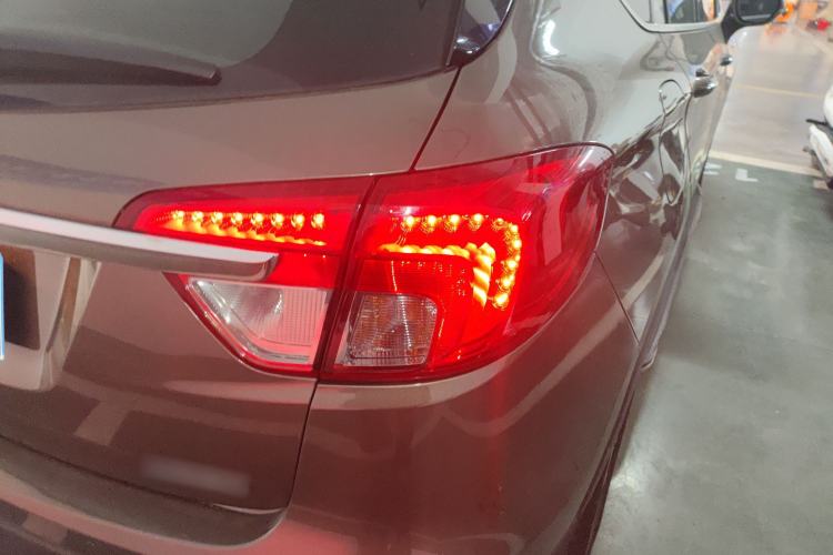 Used Buick Envision 2014 28T Four-Wheel Drive Elite Model