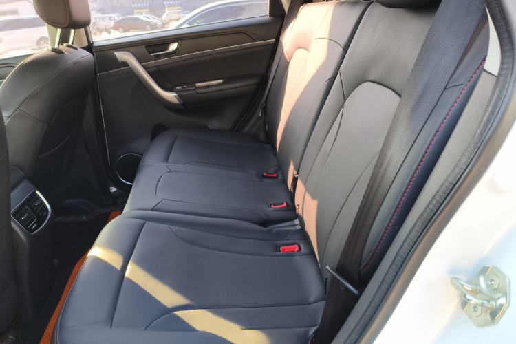 Used Haval M6 2019 1.5T DCT Two-Wheel Drive Elite Version China VI Standard