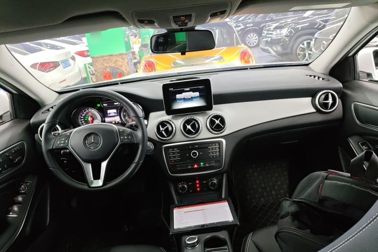 Used Mercedes-Benz GLA 2016 GLA 200 Fashion Model
