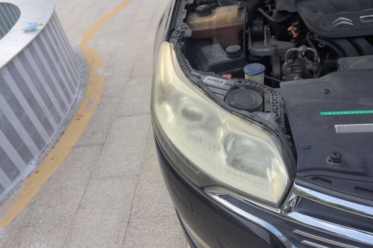 Used Citroen C5 2013 2.0L Automatic Luxury Model Right Front Headlight