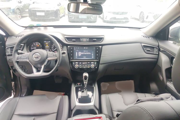 Used Nissan X-Trail 2023 Classic 2.0L Two-Wheel Drive Smart Connect & Comfort Edition
