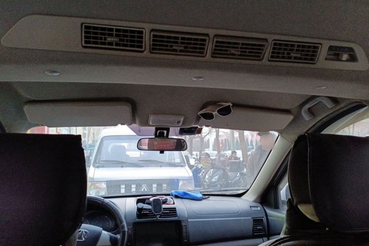 Used BAIC Weiwang M20 2014 1.5L practical type BJ415A Headliner