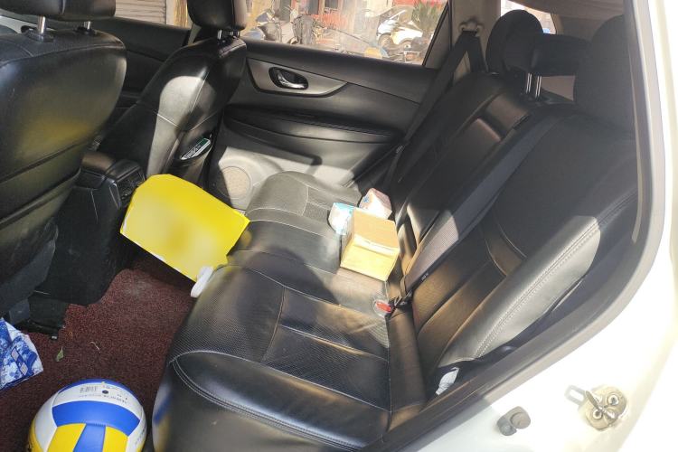 Used Nissan X-Trail 2014 2.0L CVT Comfort Edition 2WD