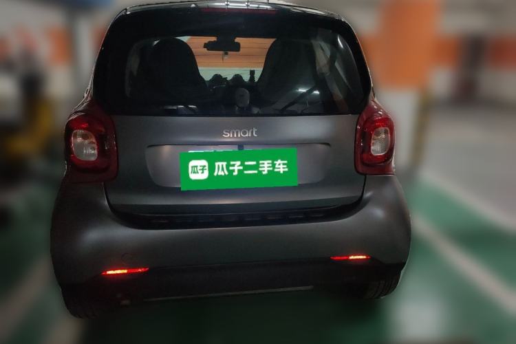 Used smart fortwo 2018 1.0L 52kW Hardtop Passion Edition China V Standard Rear