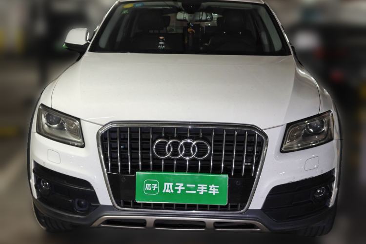 Used Audi Q5 2015 40 TFSI Luxury Model
