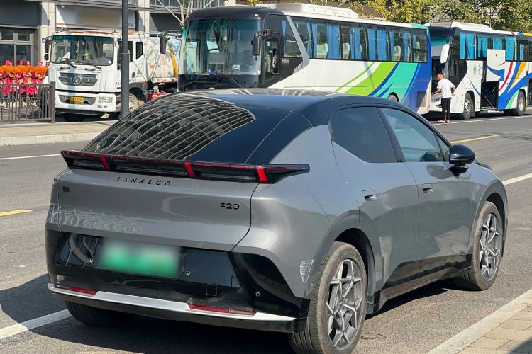 Used Lynk & Co Z20 2025 530 km Range Rear-Wheel Drive Max