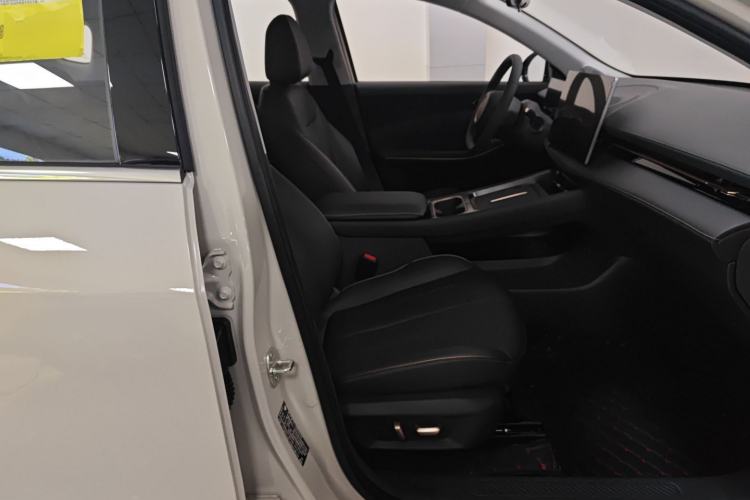 Used Baojun Yunhai 2026 Model 500km Pure Electric Standard Edition
