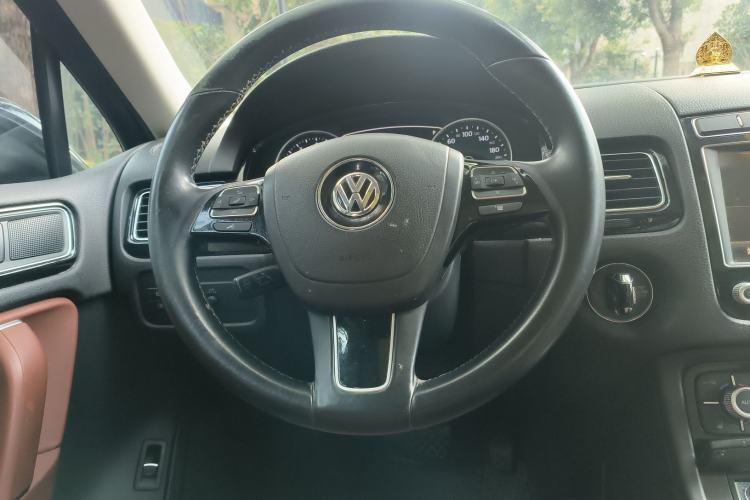 Used Volkswagen Touareg 2016 3.0 TSI Ignis Edition
