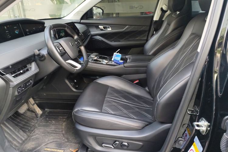 Used CHANGAN UNI-K 2024 2.0T Two-Wheel Drive Global Edition Left Front Seat