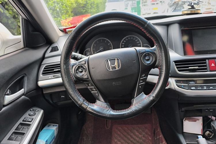 Used Honda Crosstour 2014 2.4L Luxury Edition Steering Wheel