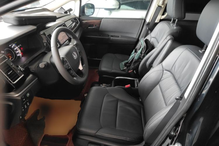 Used Honda Elysion 2016 2.4L Luxury Edition Left Front Seat