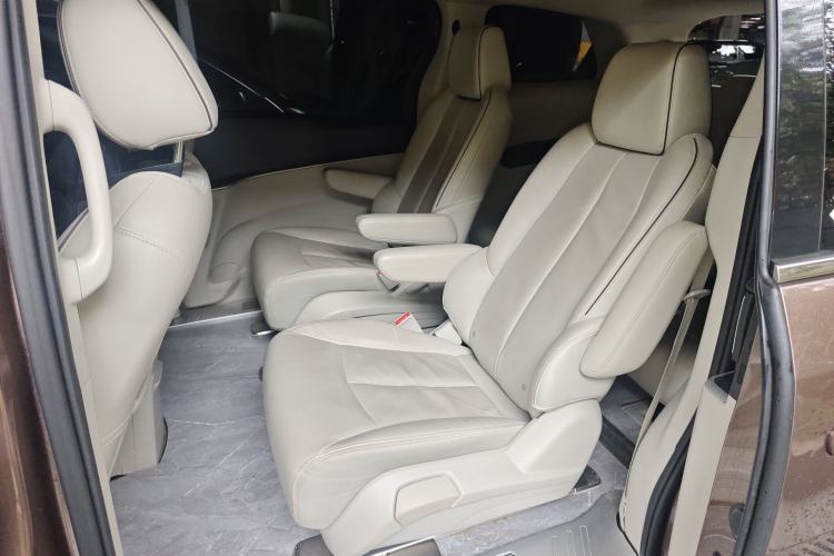 Used Buick GL8 2020 Land Business Class 652T Luxury Model
