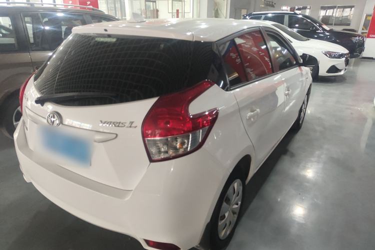 Used Toyota YARiS L Zhi Xuan 2015 1.5E Automatic Charm Edition