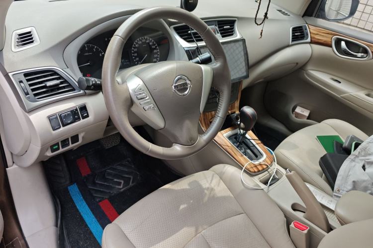 Used Nissan Sylphy 2014 1.6XV CVT Deluxe Edition
