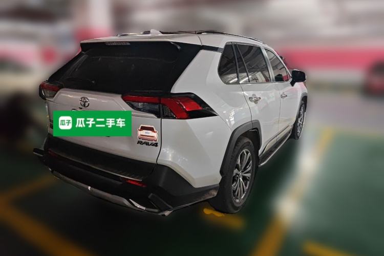 Used Toyota RAV4 2023 2.0L CVT Two-Wheel Drive Fashion Plus Edition