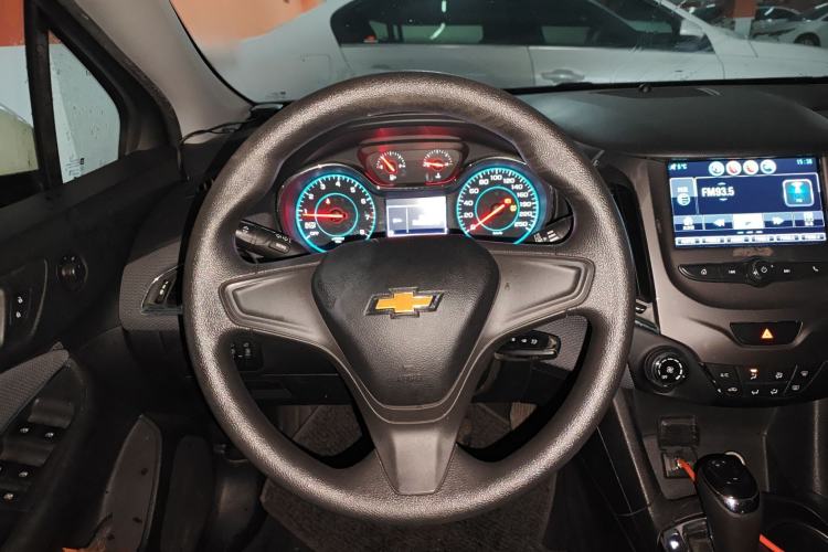 Used Chevrolet Cruze 2018 320 Automatic Pioneer Sunroof Edition