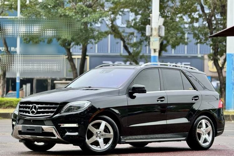 Used Mercedes-Benz M-Class 2014 ML 400 4MATIC Luxury Model