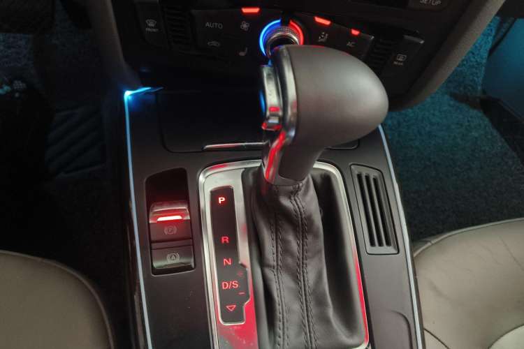 Used Audi A4L 2013 35 TFSI Automatic Comfort Model