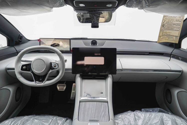 Used Hima Luxeed S7 2024 Pro Model Interior 1