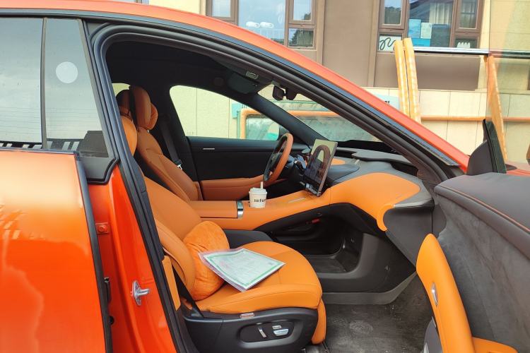 Used Xiaomi Auto YU7 2025 Ultra-Long Range High-Performance All-Wheel-Drive Max Edition
