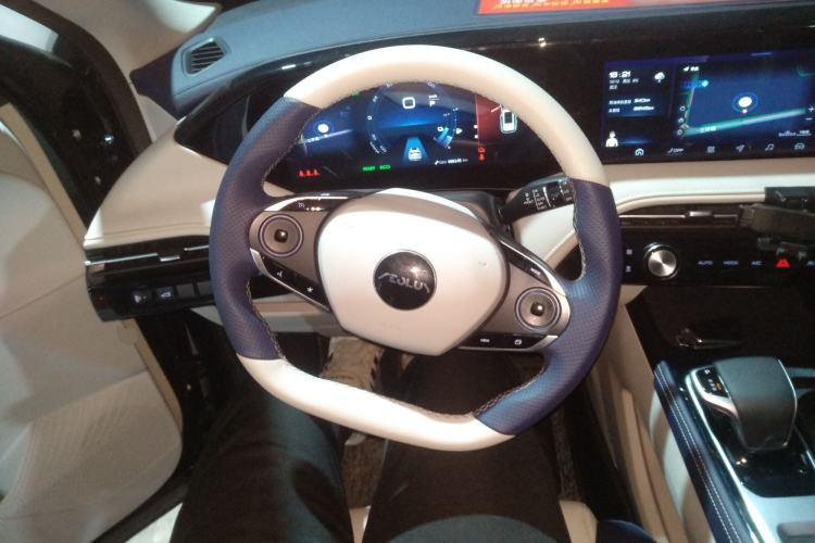 Used Dongfeng Aeolus Huge 2022 Mach Dual-Motor 1.5T MHD Dare-to-Dream Edition