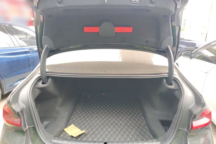 Used BMW 5 Series 2022 Restyled 530Li Leading Edition M Sport Package Trunk