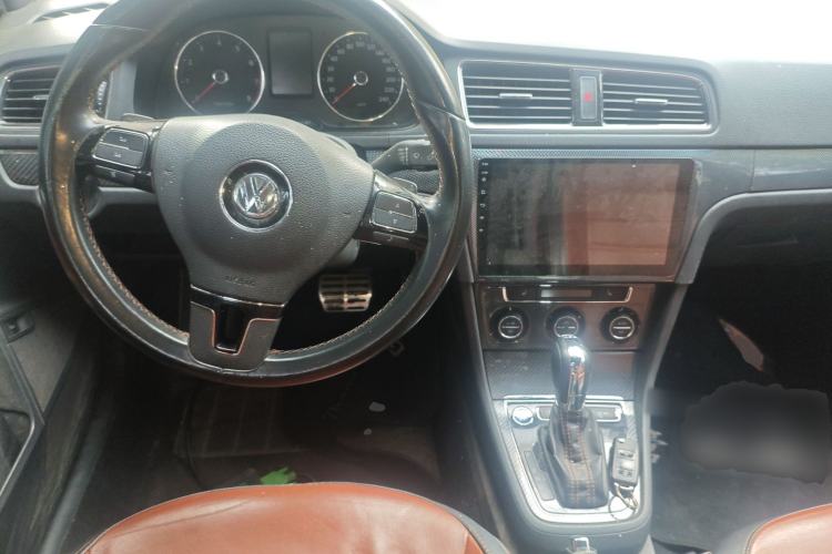 Used Volkswagen Lavida 2014 1.4TSI DSG Sport Edition