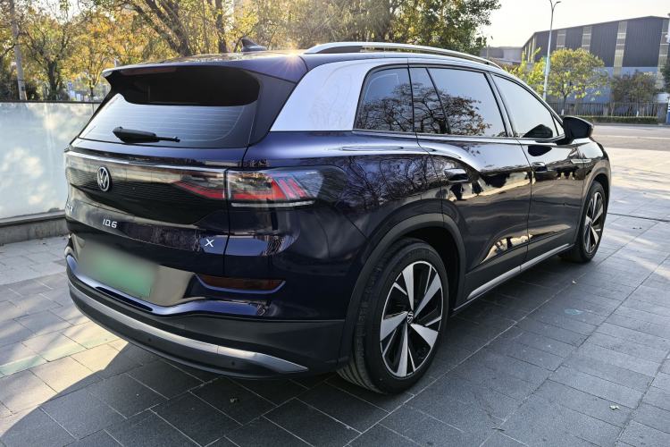 Used Volkswagen ID.6 X 2021 Pro Smart Long-Range Edition