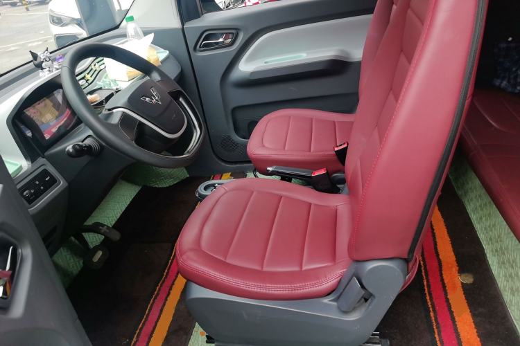 Used Wuling Hongguang MINIEV 2021 Macaron Fashion Model Lithium Iron Phosphate Left Front Seat