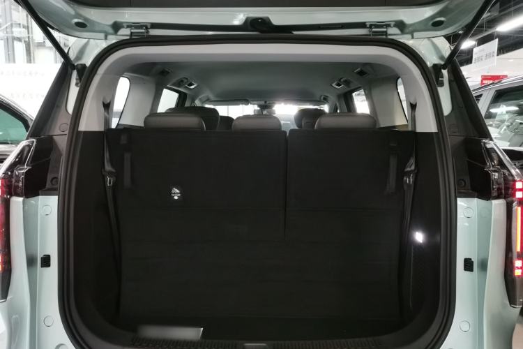 Used SAIC MAXUS Dajia 7 2024 Revised Version Super Hybrid Long-Range Edition Enjoyment Version
