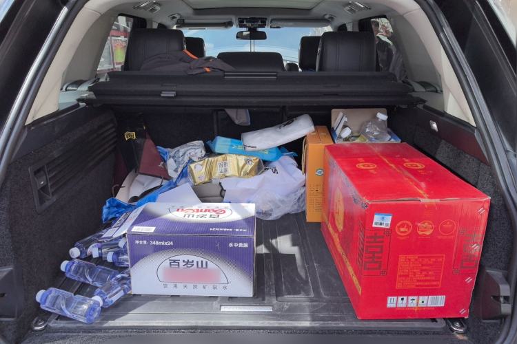 Used Land Rover Range 2014 Revised 3.0 SC V6 Vogue Trunk