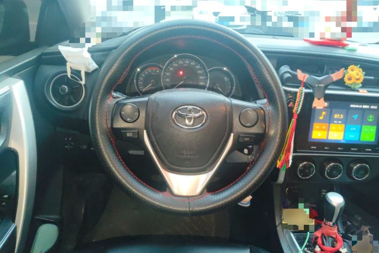 Used Toyota Levin 2017 Revised 185T CVT Elite Edition China V Standard Steering Wheel