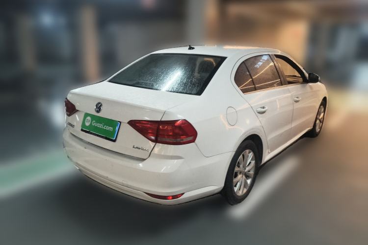 Used Volkswagen Lavida 2017 1.6L Automatic Comfort Edition
