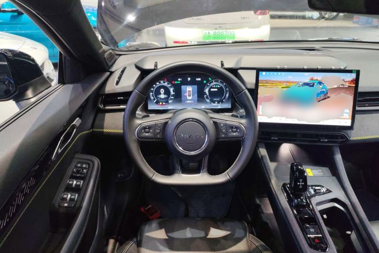 Used Lynk & Co 03 2023 2.0TD DCT JingPro Steering Wheel