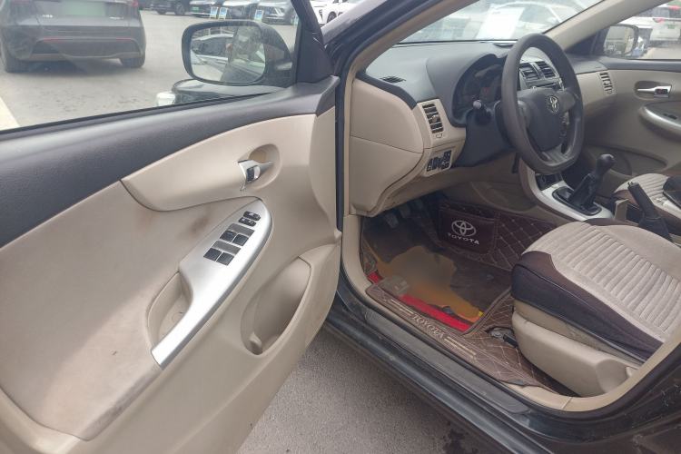 Used Toyota Corolla 2011 1.6L Manual GL
