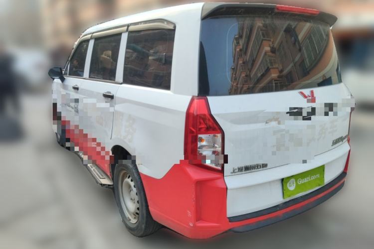Used Wuling Hongguang PLUS 2019 1.5T Manual Standard Edition 5 Seats
