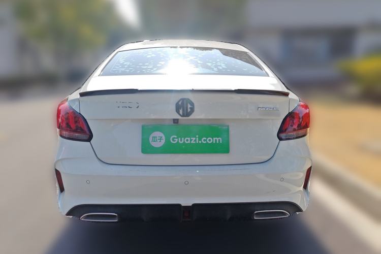 Used MG 5 2022 300TGI DCT Chao Yue Luxury Edition