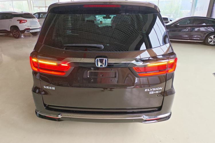Used Honda Elysion 2022 2.0L eHEV Luxury First Edition
