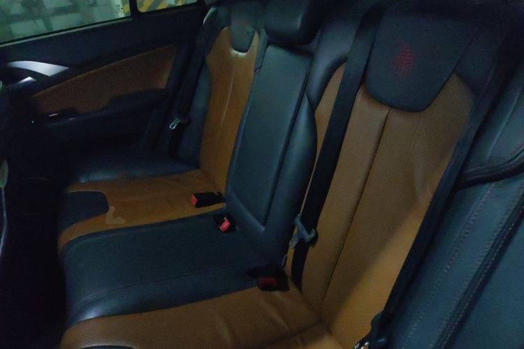 Used BYD Qin New Energy 2015 1.5T Dual-Crown Flagship Plus Edition Left Rear Seat