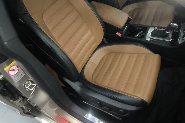 Used Volkswagen FAW-Volkswagen CC 2015 2.0 TSI Luxury Model Right Front Seat