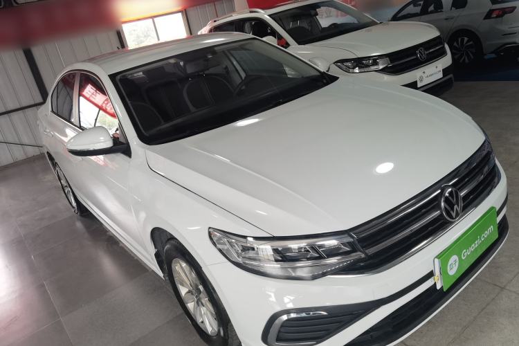 Used Volkswagen Bora 2024 200TSI DSG Comfort Edition Front Right 45 Deg