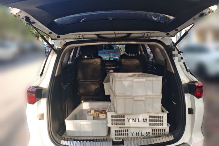 Used Wuling Victory 2020 1.5T CVT Elite Model Trunk