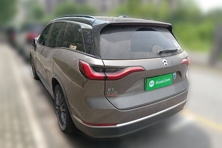 Used Nio ES8 2020 415 km Range 7-Seater Version
