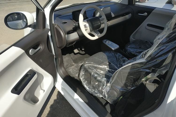 Used CHANGAN NEVO Lumin 2026 Model Treasure Edition 205km Passionate Beige Ningde Driver Seat